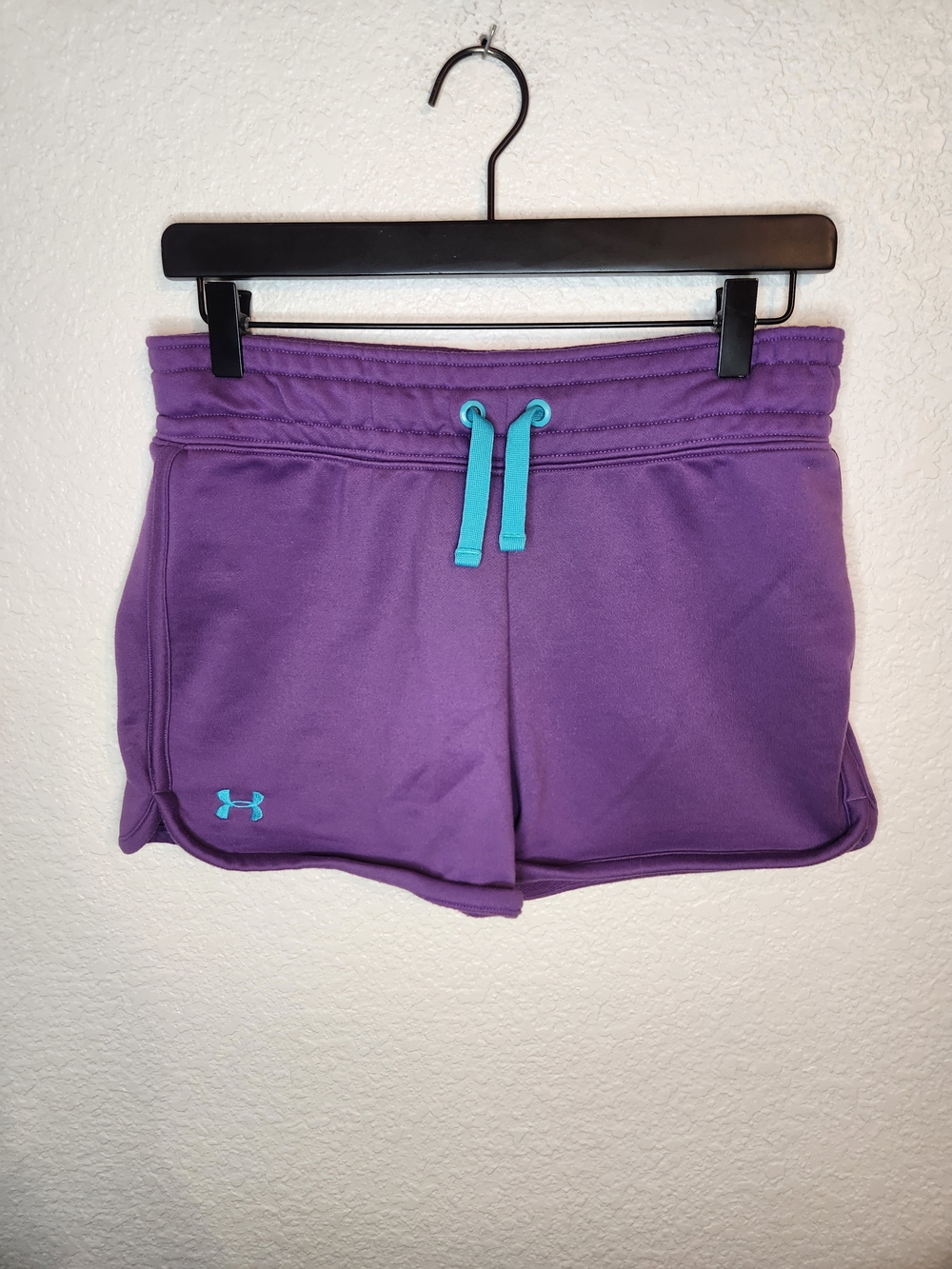 Under armour pull on athletic shorts drawstring purple & teal sz XS woman